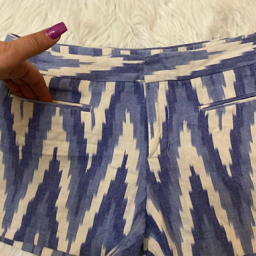 GAP Aztec Shorts - Picture 5 of 6